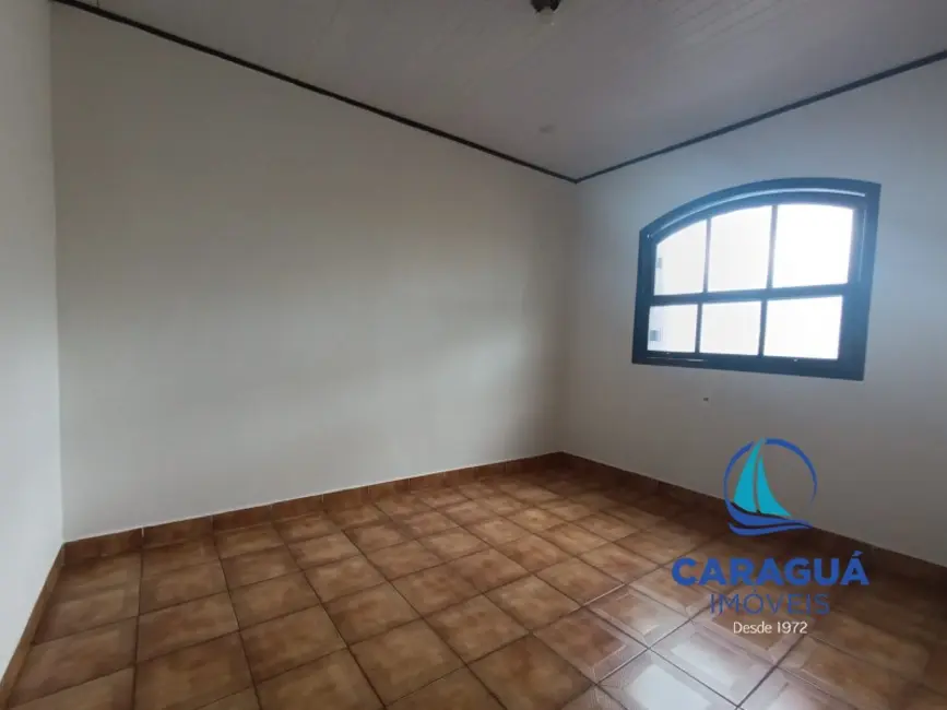 Foto 4 de Casa com 2 quartos para alugar, 70m2 em Caraguatatuba - SP