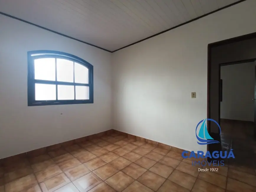 Foto 9 de Casa com 2 quartos para alugar, 70m2 em Caraguatatuba - SP