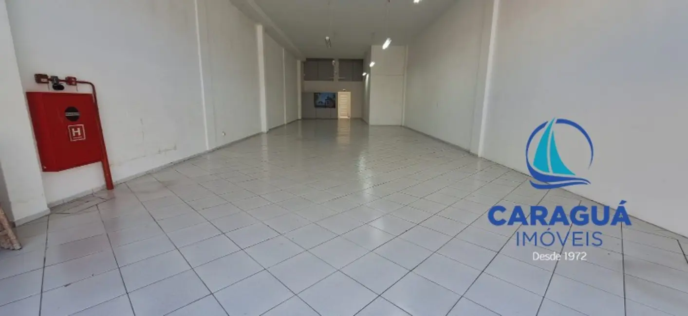 Sala Comercial à venda, 169m2 em Centro, Caraguatatuba - SP - imagem 3 Foto 3 de Sala Comercial à venda, 169m2 em Centro, Caraguatatuba - SP
