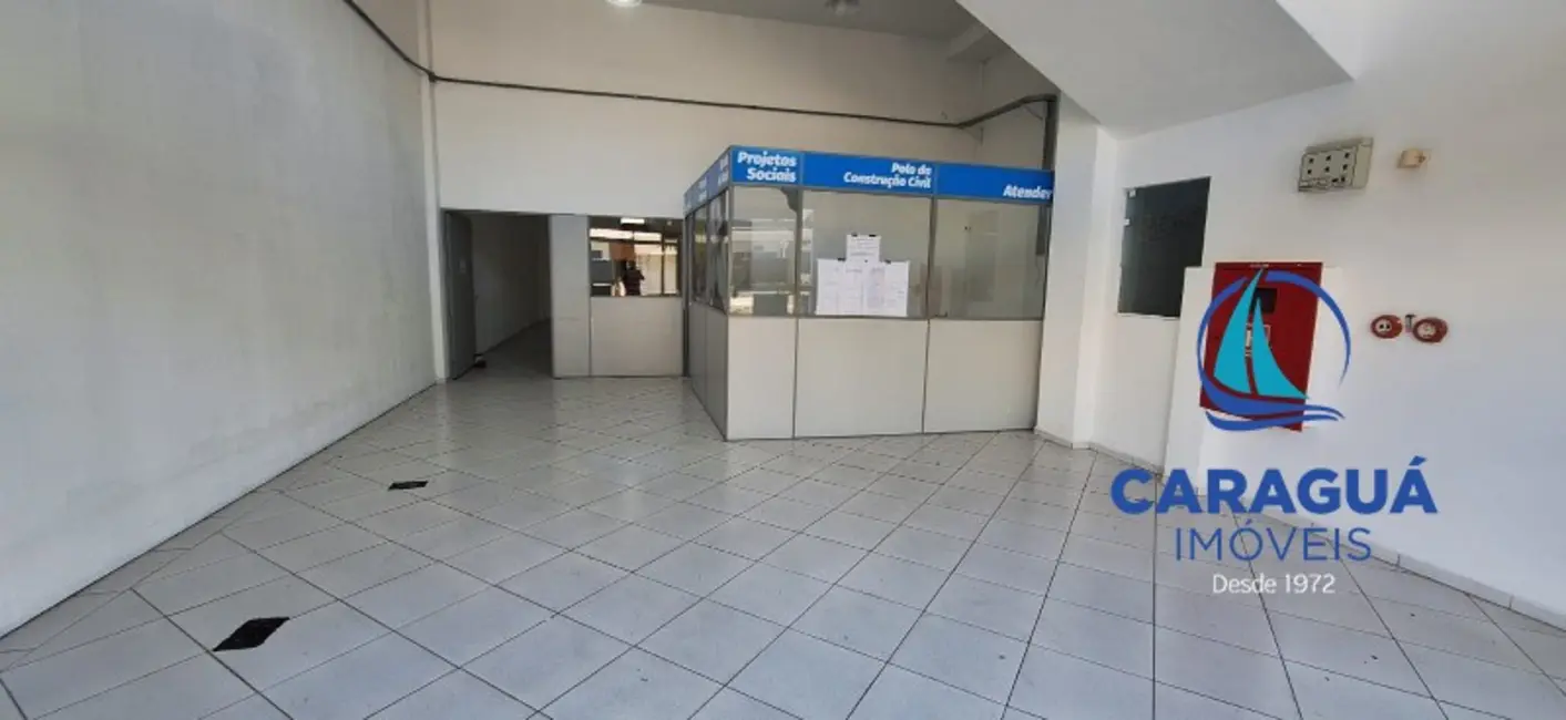 Sala Comercial para alugar, 227m2 em Centro, Caraguatatuba - SP - imagem 3 Foto 3 de Sala Comercial para alugar, 227m2 em Centro, Caraguatatuba - SP