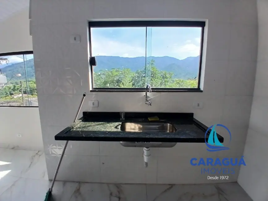 Casa com 2 quartos para alugar, 70m2 em Ubatuba - SP - imagem 4 Foto 4 de Casa com 2 quartos para alugar, 70m2 em Ubatuba - SP