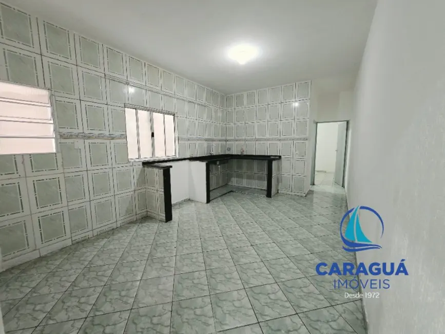 Foto 3 de Casa com 2 quartos para alugar, 50m2 em Barranco Alto, Caraguatatuba - SP