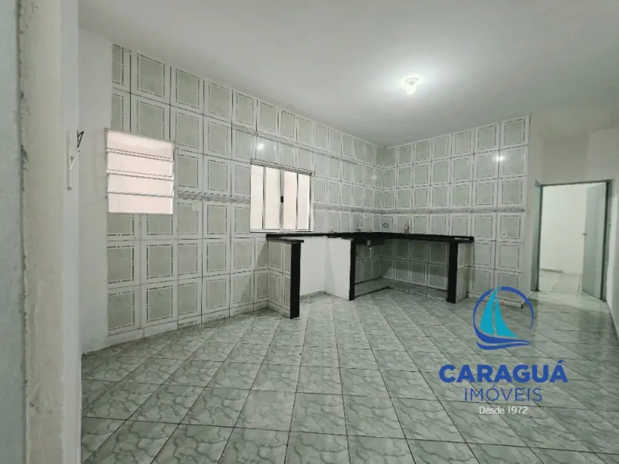 Foto 4 de Casa com 2 quartos para alugar, 50m2 em Barranco Alto, Caraguatatuba - SP