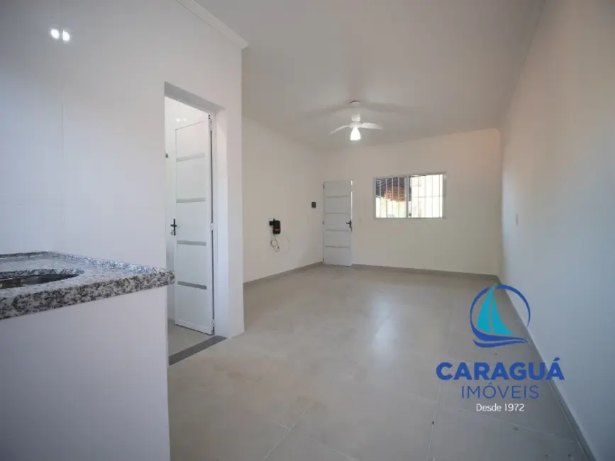 Foto 20 de Kitnet para alugar, 200m2 em Centro, Caraguatatuba - SP