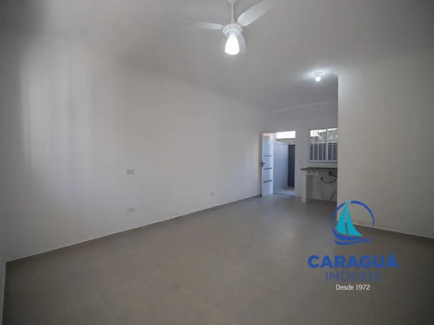 Foto 32 de Kitnet para alugar, 200m2 em Centro, Caraguatatuba - SP