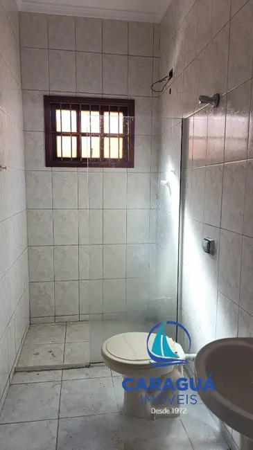 Casa com 3 quartos para alugar, 156m2 em Praia das Palmeiras, Caraguatatuba - SP - imagem 8 Foto 8 de Casa com 3 quartos para alugar, 156m2 em Praia das Palmeiras, Caraguatatuba - SP