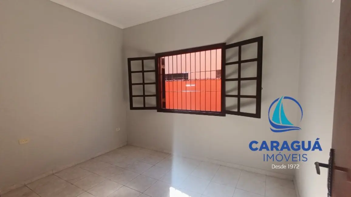 Casa com 3 quartos para alugar, 156m2 em Praia das Palmeiras, Caraguatatuba - SP - imagem 9 Foto 9 de Casa com 3 quartos para alugar, 156m2 em Praia das Palmeiras, Caraguatatuba - SP