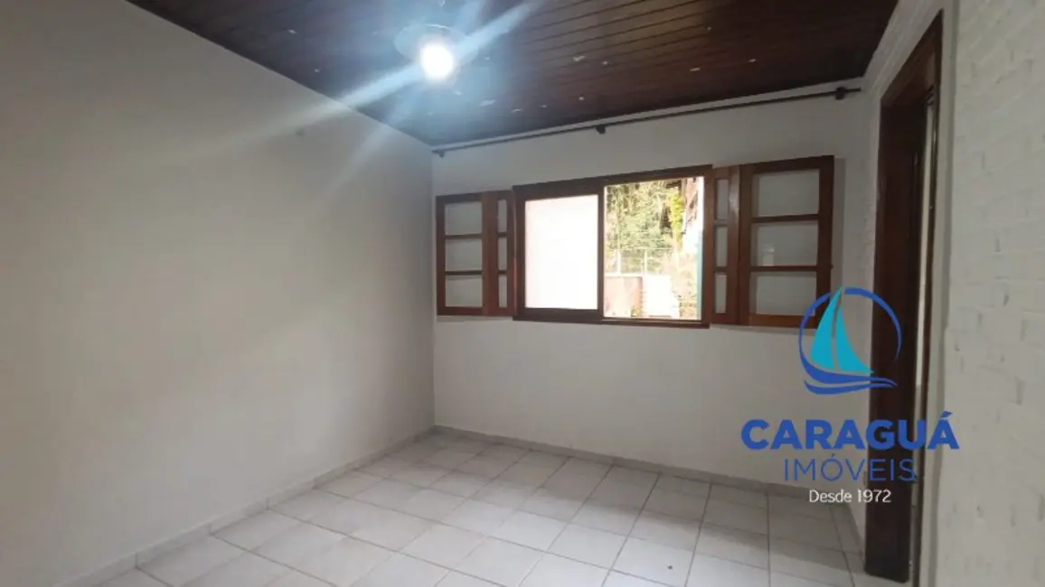 Foto 6 de Casa com 2 quartos para alugar, 134m2 em Loteamento Recanto Sandra, Caraguatatuba - SP