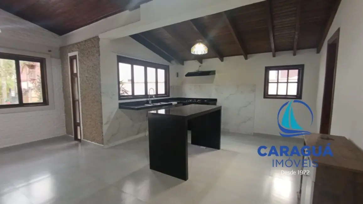 Foto 4 de Casa com 2 quartos para alugar, 134m2 em Loteamento Recanto Sandra, Caraguatatuba - SP
