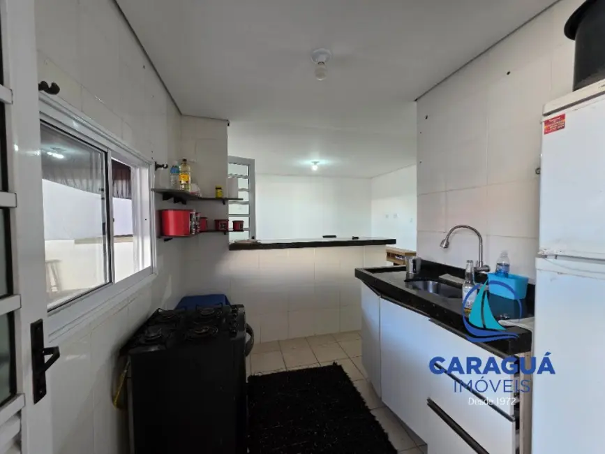 Foto 4 de Casa com 2 quartos à venda, 86m2 em Travessão, Caraguatatuba - SP
