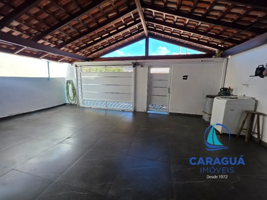Foto 1 de Casa com 2 quartos à venda, 86m2 em Travessão, Caraguatatuba - SP