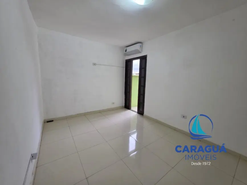 Foto 9 de Casa com 2 quartos para alugar, 75m2 em Travessão, Caraguatatuba - SP