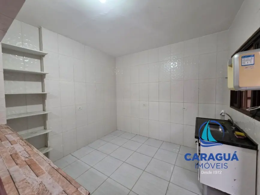 Foto 4 de Casa com 2 quartos para alugar, 75m2 em Travessão, Caraguatatuba - SP