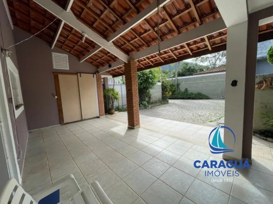 Foto 4 de Casa de Condomínio com 4 quartos para alugar, 500m2 em Centro, Caraguatatuba - SP