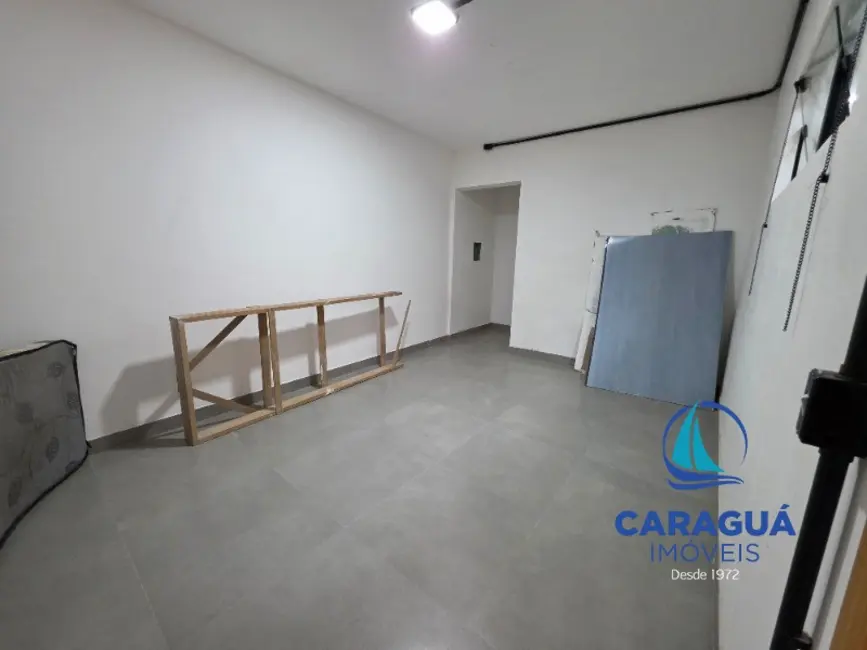 Foto 8 de Sala Comercial para alugar, 15m2 em Centro, Caraguatatuba - SP