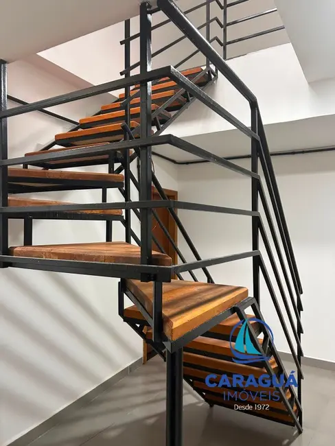 Foto 9 de Sala Comercial para alugar, 15m2 em Centro, Caraguatatuba - SP