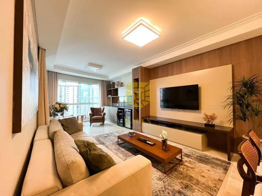 Foto 1 de Apartamento com 3 quartos à venda, 252m2 em Centro, Balneario Camboriu - SC