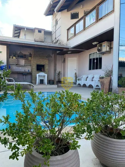 Foto 2 de Casa de Condomínio com 5 quartos à venda, 270m2 em Nações, Balneario Camboriu - SC