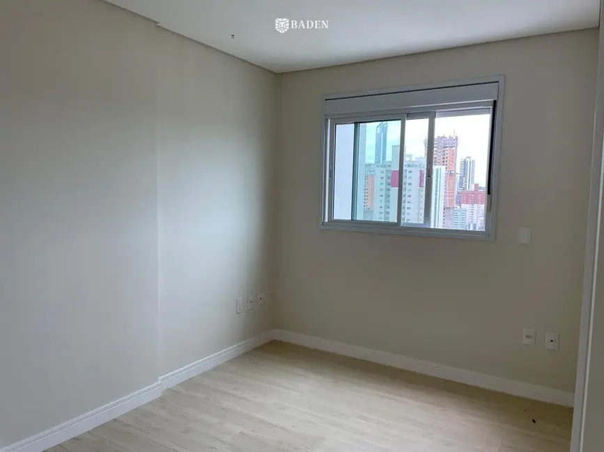 Foto 5 de Apartamento com 4 quartos à venda, 148m2 em Centro, Balneario Camboriu - SC