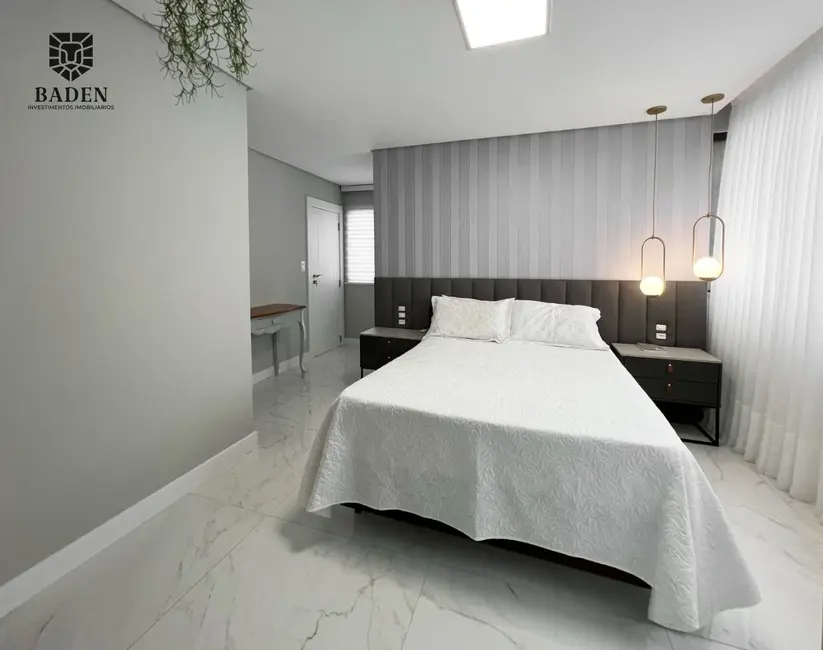 Foto 8 de Apartamento com 3 quartos à venda, 180m2 em Centro, Balneario Camboriu - SC