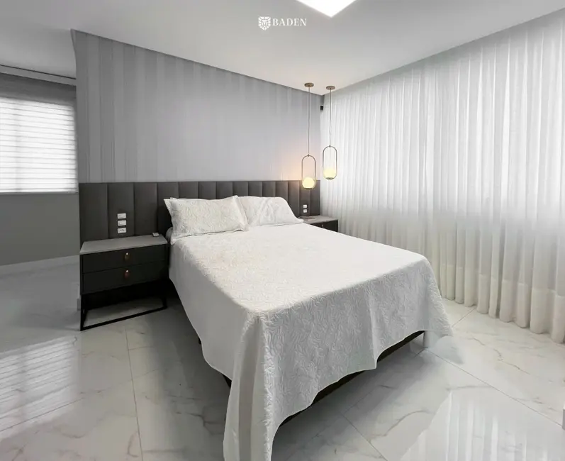 Foto 6 de Apartamento com 3 quartos à venda, 180m2 em Centro, Balneario Camboriu - SC