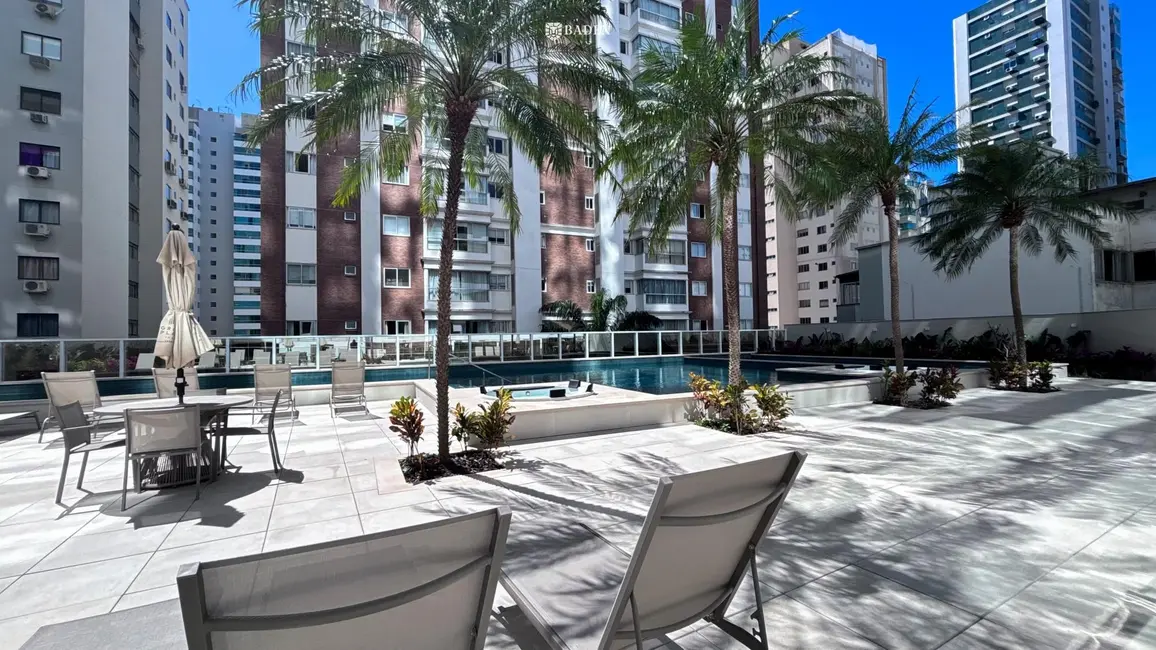 Foto 3 de Apartamento com 4 quartos à venda, 170m2 em Centro, Balneario Camboriu - SC