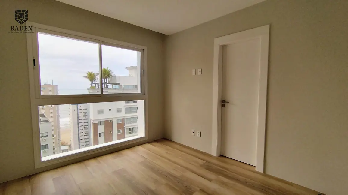 Foto 9 de Apartamento com 4 quartos à venda, 170m2 em Centro, Balneario Camboriu - SC