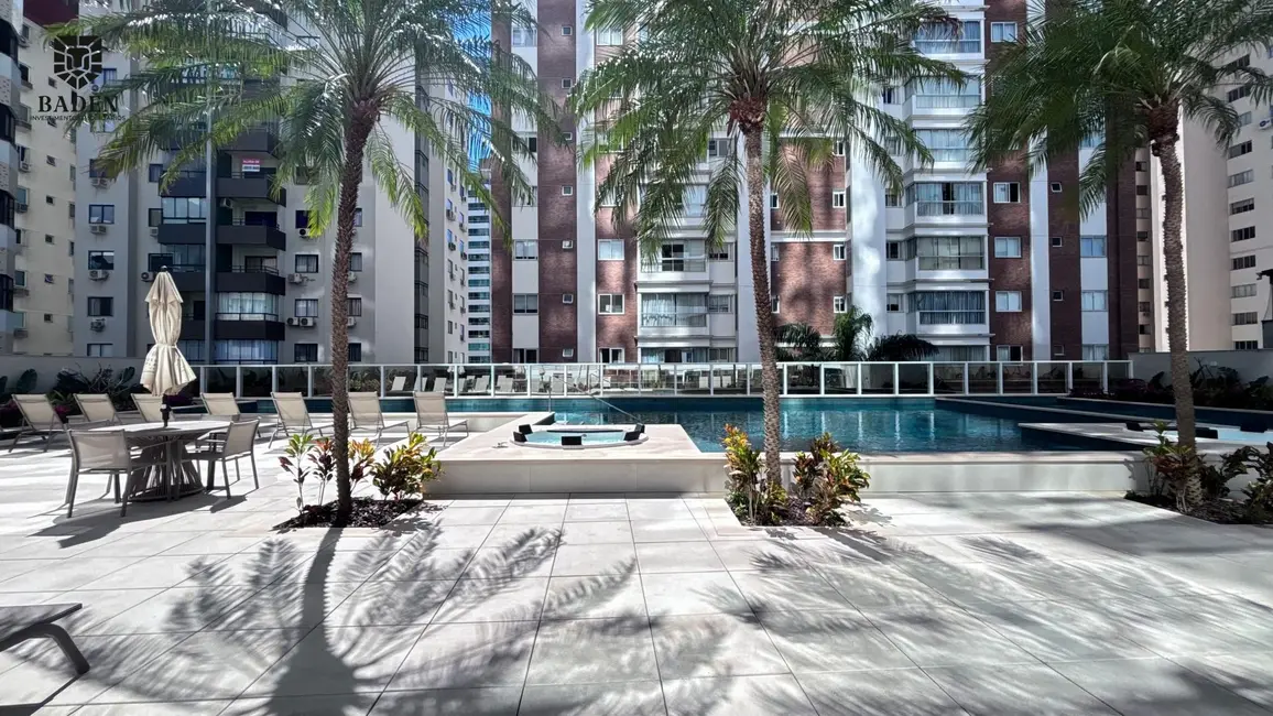 Apartamento com 4 quartos à venda, 170m2 em Centro, Balneario Camboriu - SC - imagem 1 Foto 1 de Apartamento com 4 quartos à venda, 170m2 em Centro, Balneario Camboriu - SC