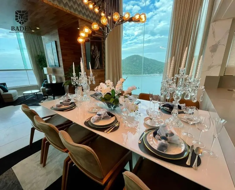 Cobertura com 7 quartos à venda, 600m2 em Balneario Camboriu - SC - imagem 9 Foto 9 de Cobertura com 7 quartos à venda, 600m2 em Balneario Camboriu - SC