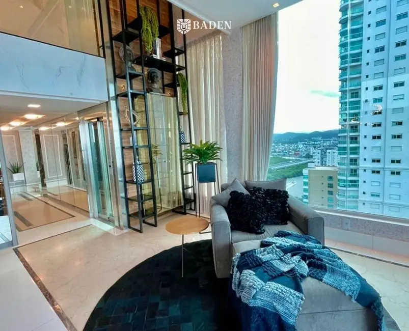 Foto 8 de Cobertura com 7 quartos à venda, 600m2 em Balneario Camboriu - SC