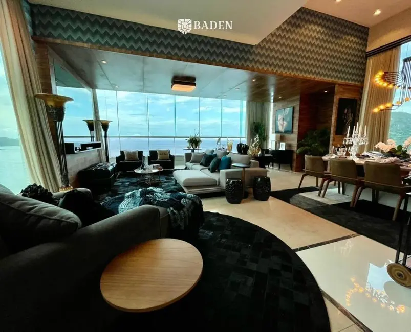 Foto 3 de Cobertura com 7 quartos à venda, 600m2 em Balneario Camboriu - SC