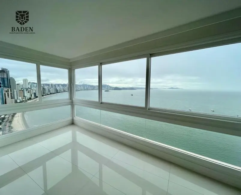 Cobertura com 7 quartos à venda, 410m2 em Balneario Camboriu - SC - imagem 7 Foto 7 de Cobertura com 7 quartos à venda, 410m2 em Balneario Camboriu - SC