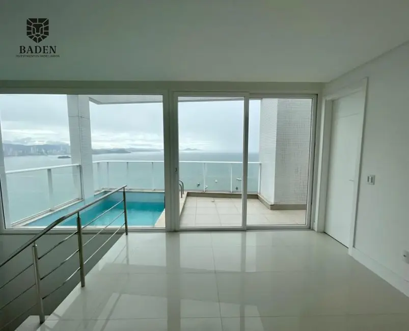 Cobertura com 7 quartos à venda, 410m2 em Balneario Camboriu - SC - imagem 2 Foto 2 de Cobertura com 7 quartos à venda, 410m2 em Balneario Camboriu - SC