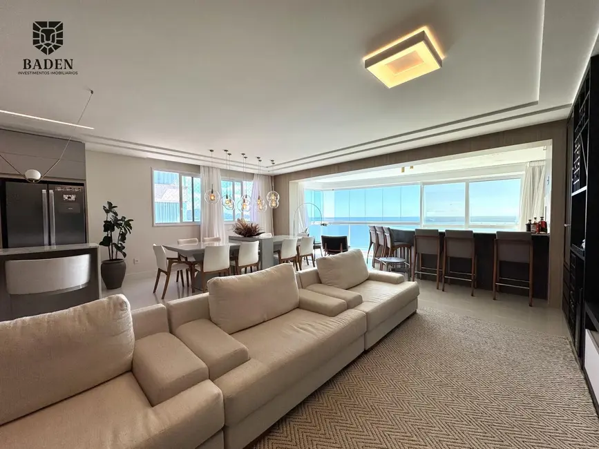 Foto 7 de Apartamento com 4 quartos à venda, 197m2 em Meia Praia, Itapema - SC