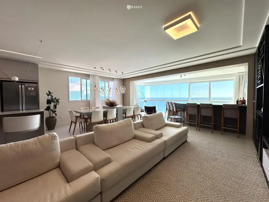Foto 7 de Apartamento com 4 quartos à venda, 197m2 em Meia Praia, Itapema - SC