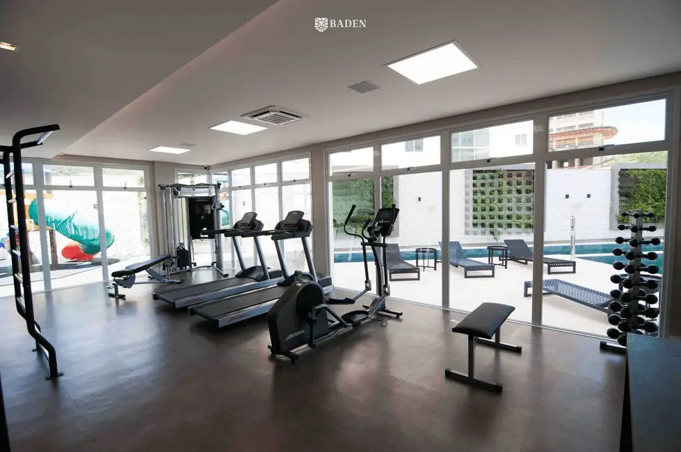 Apartamento com 3 quartos à venda, 153m2 em Balneario Camboriu - SC - imagem 8 Foto 8 de Apartamento com 3 quartos à venda, 153m2 em Balneario Camboriu - SC