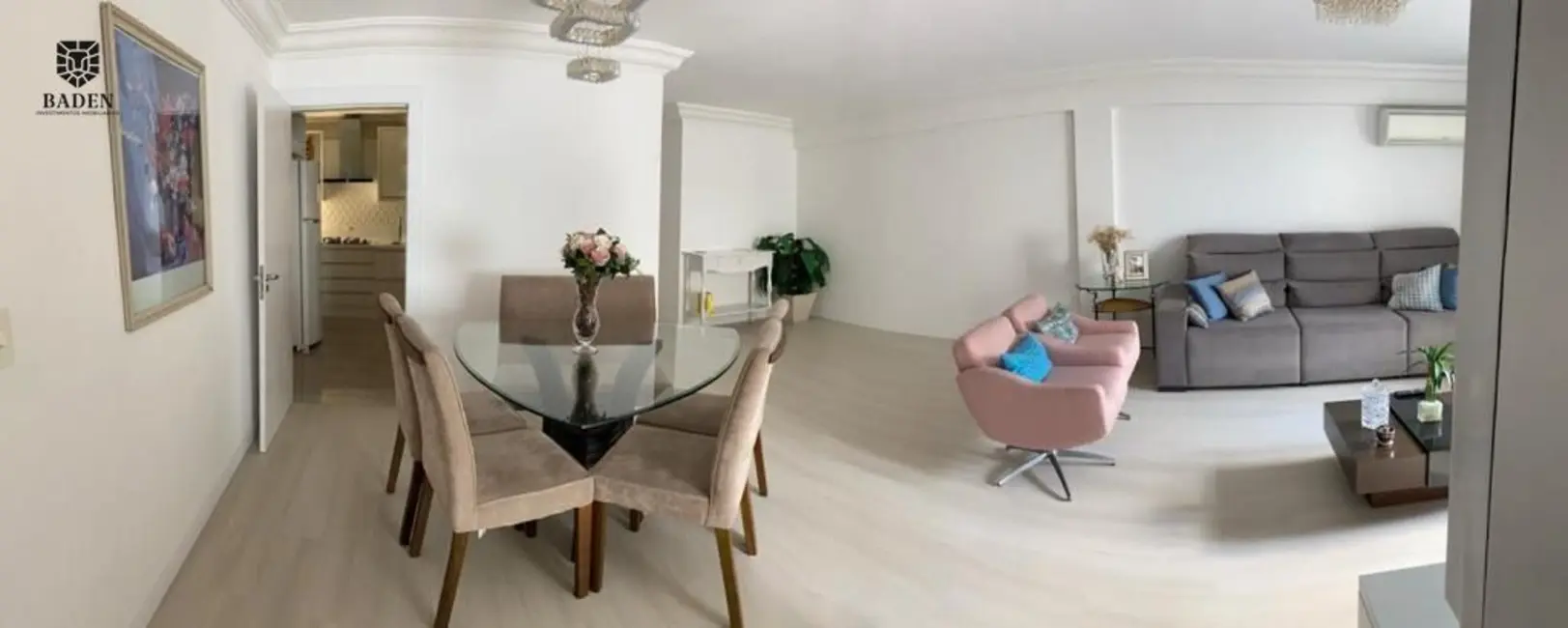 Apartamento com 3 quartos à venda, 135m2 em Centro, Balneario Camboriu - SC - imagem 1 Foto 1 de Apartamento com 3 quartos à venda, 135m2 em Centro, Balneario Camboriu - SC