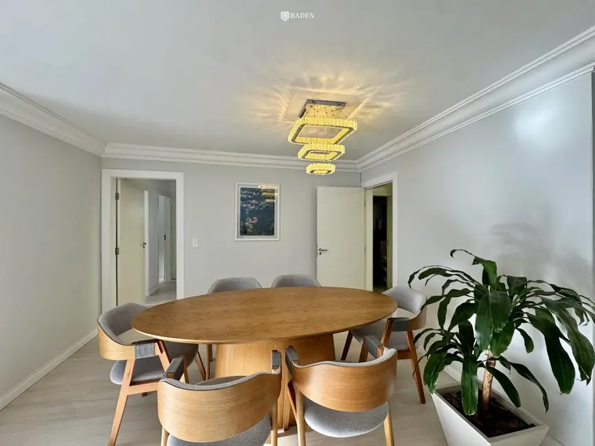 Foto 5 de Apartamento com 3 quartos à venda, 135m2 em Centro, Balneario Camboriu - SC