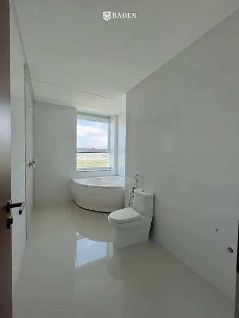 Foto 9 de Apartamento com 3 quartos à venda, 183m2 em Centro, Balneario Camboriu - SC