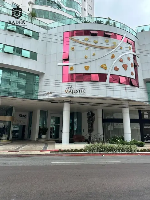 Apartamento com 3 quartos à venda, 272m2 em Centro, Balneario Camboriu - SC - imagem 1 Foto 1 de Apartamento com 3 quartos à venda, 272m2 em Centro, Balneario Camboriu - SC