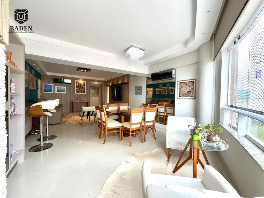 Apartamento com 3 quartos à venda, 450m2 em Balneario Camboriu - SC - imagem 4 Foto 4 de Apartamento com 3 quartos à venda, 450m2 em Balneario Camboriu - SC