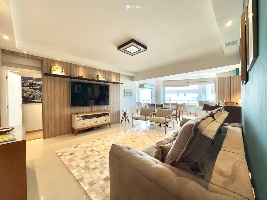 Foto 3 de Apartamento com 3 quartos à venda, 450m2 em Balneario Camboriu - SC