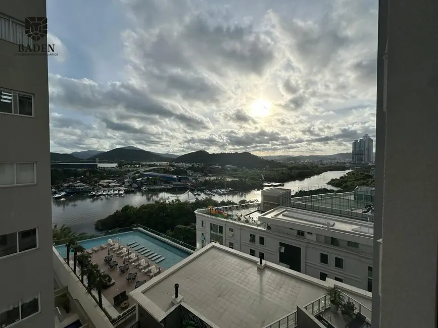 Apartamento com 4 quartos à venda, 160m2 em Balneario Camboriu - SC - imagem 6 Foto 6 de Apartamento com 4 quartos à venda, 160m2 em Balneario Camboriu - SC