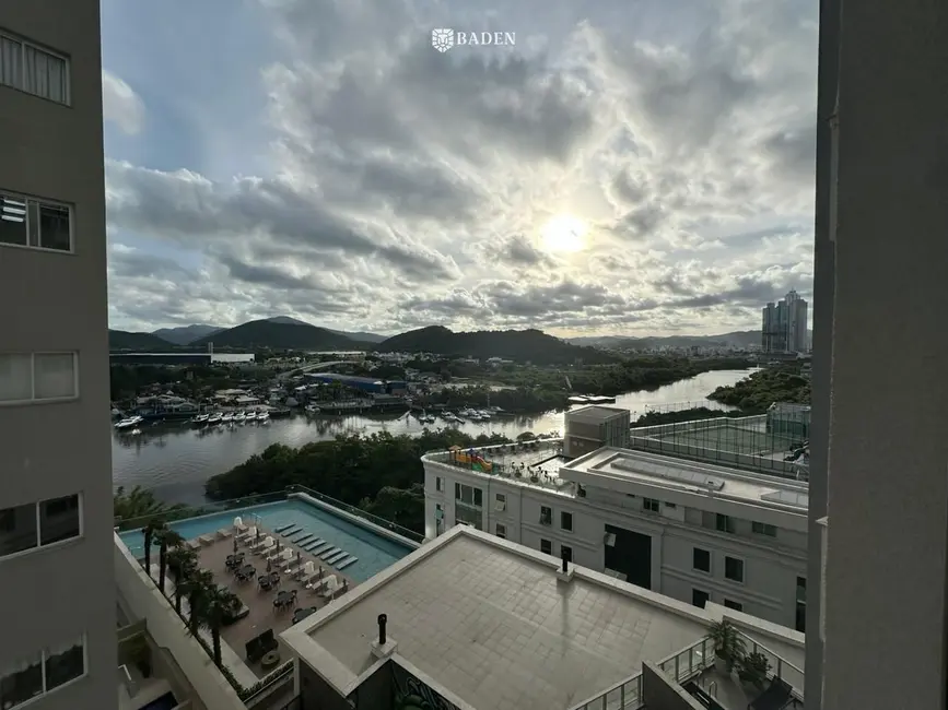 Apartamento com 4 quartos à venda, 160m2 em Balneario Camboriu - SC - imagem 6 Foto 6 de Apartamento com 4 quartos à venda, 160m2 em Balneario Camboriu - SC