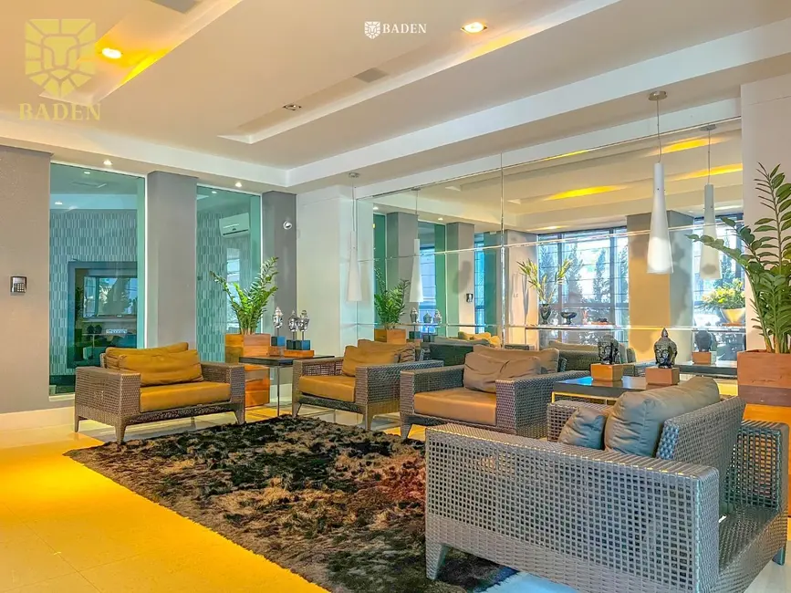 Foto 6 de Apartamento com 3 quartos à venda, 136m2 em Centro, Balneario Camboriu - SC