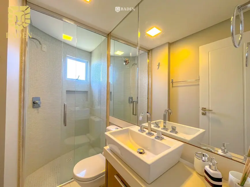 Foto 5 de Apartamento com 3 quartos à venda, 136m2 em Centro, Balneario Camboriu - SC