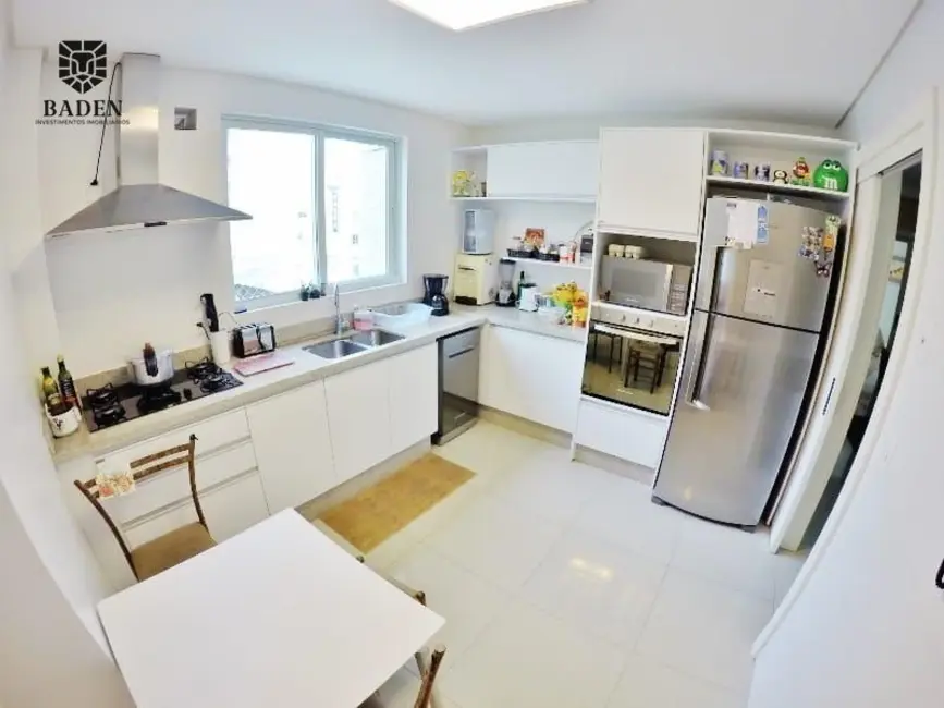 Apartamento com 4 quartos à venda, 144m2 em Centro, Balneario Camboriu - SC - imagem 7 Foto 7 de Apartamento com 4 quartos à venda, 144m2 em Centro, Balneario Camboriu - SC