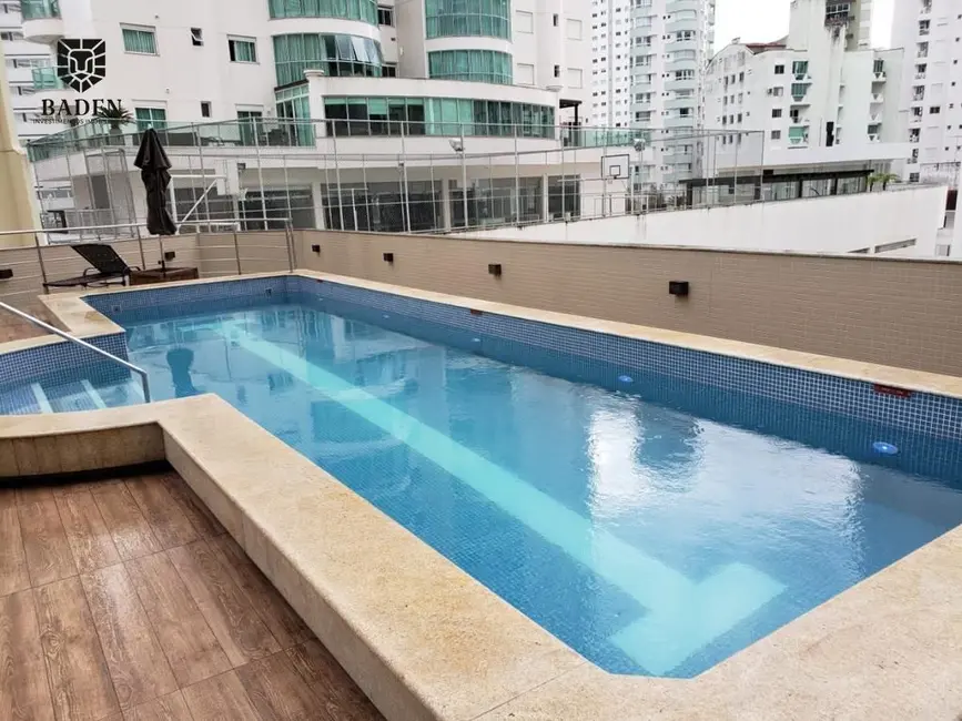 Apartamento com 3 quartos à venda, 131m2 em Centro, Balneario Camboriu - SC - imagem 7 Foto 7 de Apartamento com 3 quartos à venda, 131m2 em Centro, Balneario Camboriu - SC