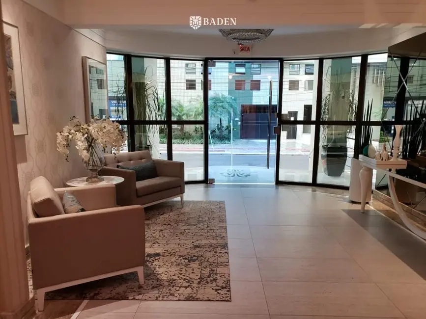 Foto 3 de Apartamento com 3 quartos à venda, 131m2 em Centro, Balneario Camboriu - SC