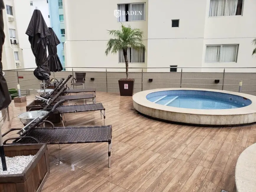 Foto 9 de Apartamento com 3 quartos à venda, 131m2 em Centro, Balneario Camboriu - SC
